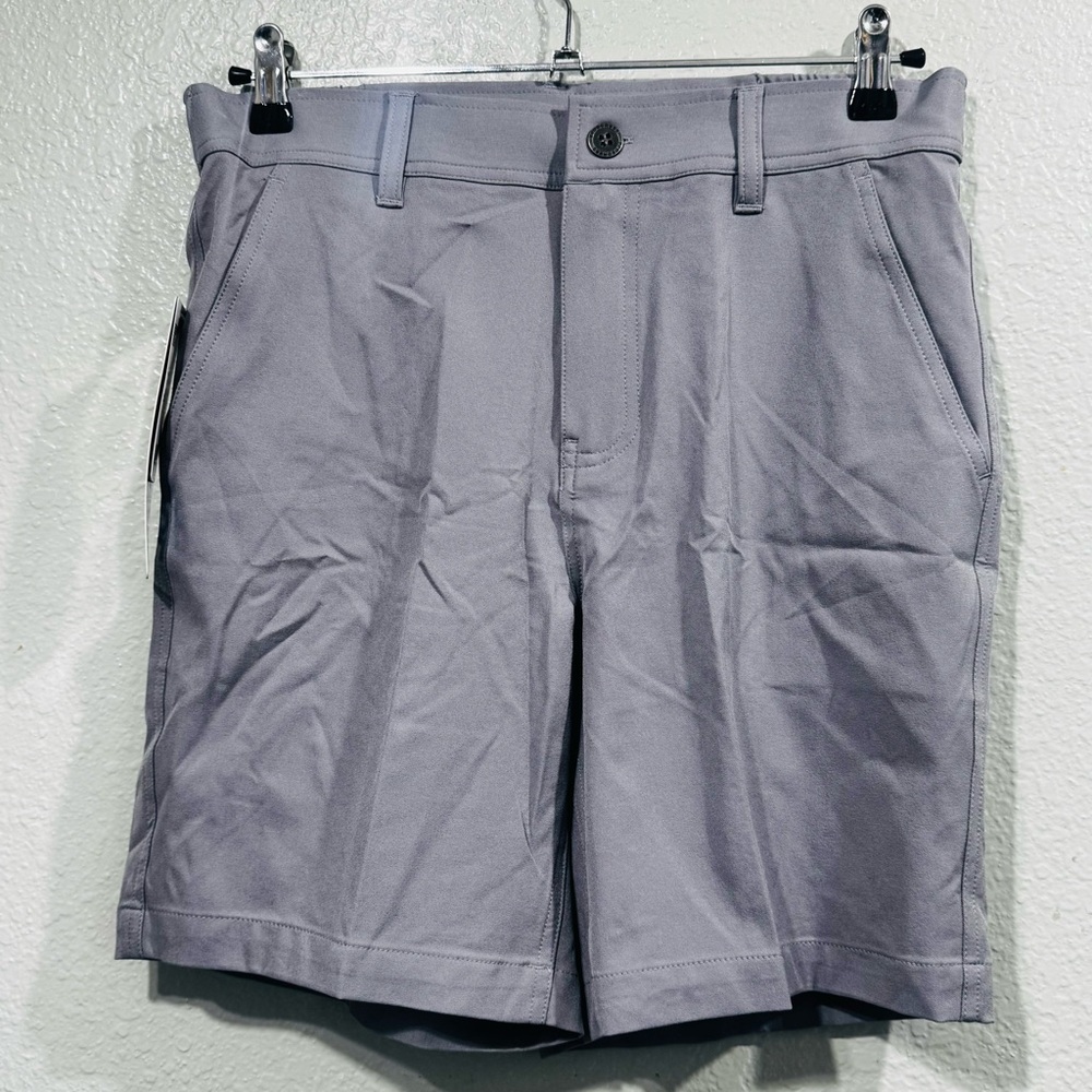 32 Degrees Gray Flat Front Shorts Lightweight Casual Wear